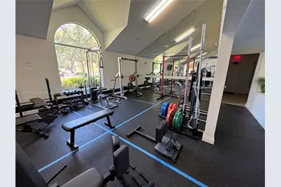 417 Vista Isles Dr #2324, Sunrise, FL 33325 - Photo 23
