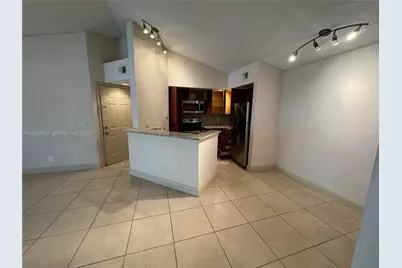 417 Vista Isles Dr #2324, Sunrise, FL 33325 - Photo 5