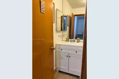 421 SW 87th Ct #0, Miami, FL 33174 - Photo 23