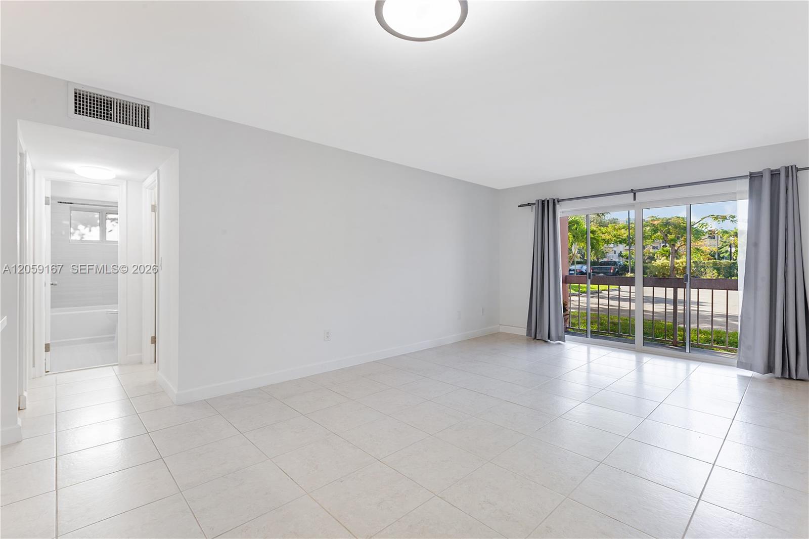 7705 Camino Real #101 - 7705 Camino Real #101, Miami, FL 33143 Luxury Property | Jose Angel Pina