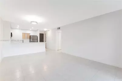 7705 Camino Real #101, Miami, FL 33143 - Photo 11
