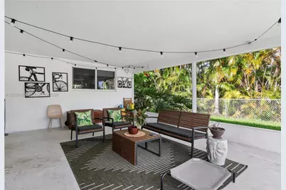 [Address not provided], Hallandale Beach, FL 33009 - Photo 17