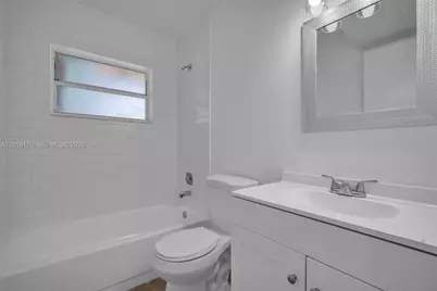10015 NW 4th St #203, Pembroke Pines, FL 33024 - Photo 15