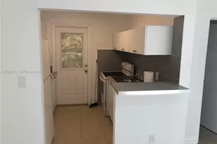 5647 Hayes St, Hollywood, FL 33021 - Photo 11