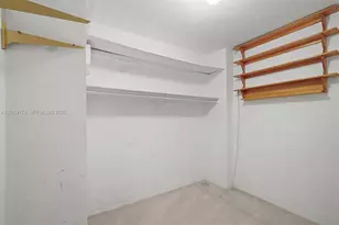 5825 Collins Ave, Miami Beach, FL 33140 - Photo 15