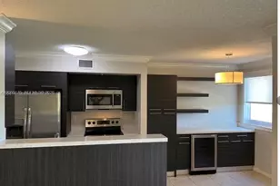 2600 S University Dr, Davie, FL 33328 - Photo 11