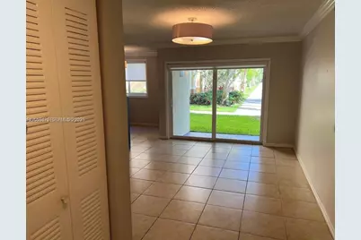 2600 S University Dr #114, Davie, FL 33328 - Photo 21