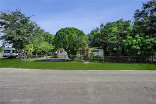 2145 NW 124th St, Miami, FL 33167 - Photo 39