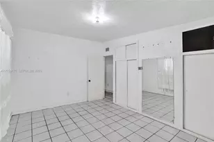 2145 NW 124th St, Miami, FL 33167 - Photo 13