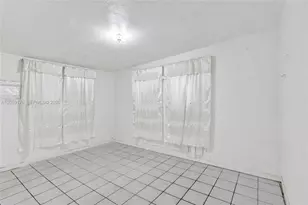 2145 NW 124th St, Miami, FL 33167 - Photo 15