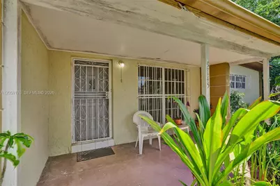 2145 NW 124th St, Miami, FL 33167 - Photo 3