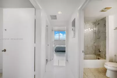 253 NE 2nd St #3302, Miami, FL 33132 - Photo 11