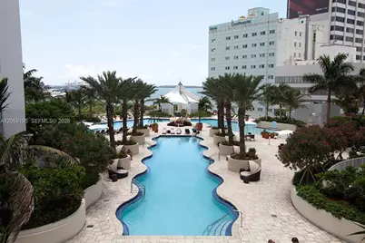 253 NE 2nd St #3302, Miami, FL 33132 - Photo 17