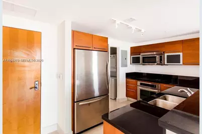 244 Biscayne Blvd #1002, Miami, FL 33132 - Photo 3