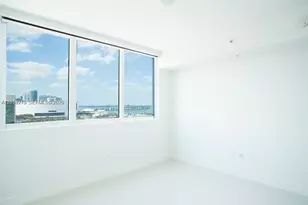 244 Biscayne Blvd, Miami, FL 33132 - Photo 9