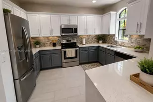 3054 NW 103rd Path, Doral, FL 33172 - Photo 11
