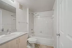 1003 Belmont Ln, North Lauderdale, FL 33068 - Photo 13