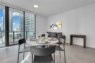 121 NE 5th St #1808, Miami, FL 33132 - Photo 7