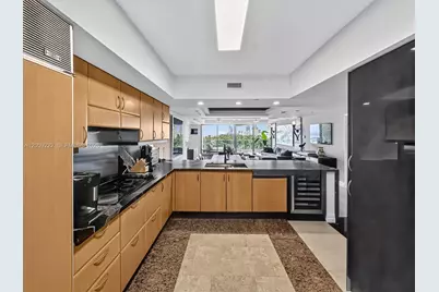 1455 Ocean Dr #704, Miami Beach, FL 33139 - Photo 15