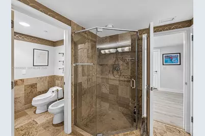 1455 Ocean Dr #704, Miami Beach, FL 33139 - Photo 23