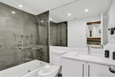 [Address not provided], Miami Beach, FL 33140 - Photo 33