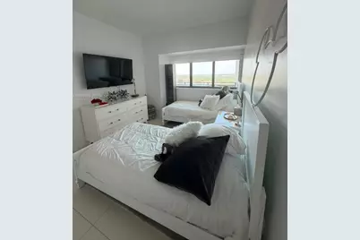 650 NE 32nd St #3405, Miami, FL 33137 - Photo 11