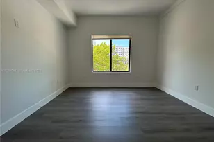 638 SW 21st Ave, Miami, FL 33135 - Photo 9