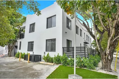 638 SW 21st Ave #4, Miami, FL 33135 - Photo 3