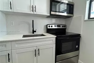 638 SW 21st Ave, Miami, FL 33135 - Photo 7