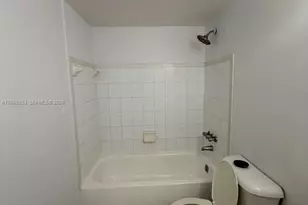 291 NW 177th St, Miami Gardens, FL 33169 - Photo 9