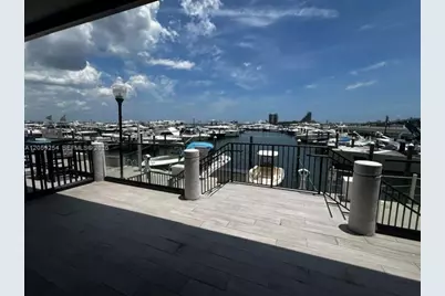 555 NE 15th St #20E, Miami, FL 33132 - Photo 19