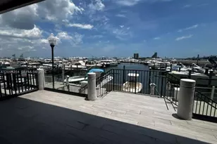 555 NE 15th St, Miami, FL 33132 - Photo 19
