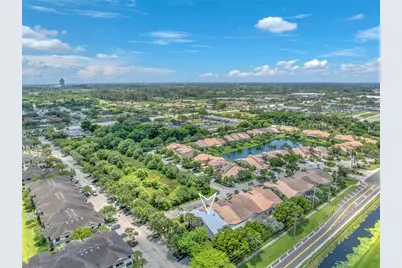 4983 W Madison Lakes Cir W, Davie, FL 33328 - Photo 37
