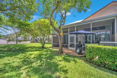 4983 W Madison Lakes Cir W, Davie, FL 33328 - Photo 33