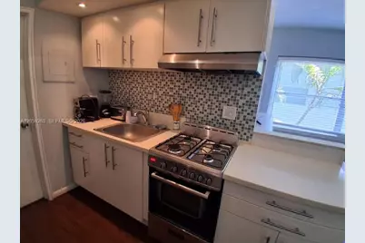 1555 Pennsylvania Ave #203, Miami Beach, FL 33139 - Photo 3
