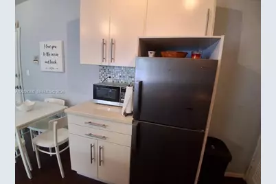 1555 Pennsylvania Ave #203, Miami Beach, FL 33139 - Photo 7