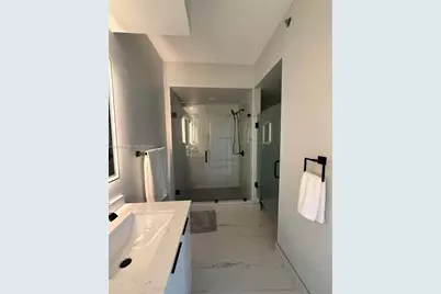 3105 NE 184th St #7102, Aventura, FL 33160 - Photo 11