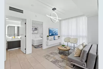 227 NE 2nd St #2202, Miami, FL 33132 - Photo 9