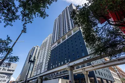 227 NE 2nd St #2202, Miami, FL 33132 - Photo 23