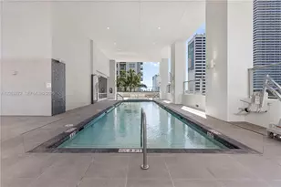 227 NE 2nd St, Miami, FL 33132 - Photo 17