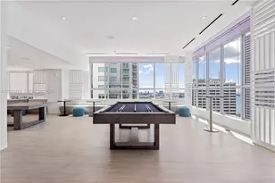 227 NE 2nd St, Miami, FL 33132 - Photo 21
