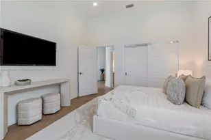 17892 Hampshire Ln, Boca Raton, FL 33498 - Photo 21