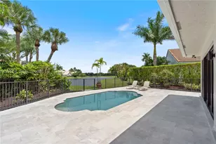 17892 Hampshire Ln, Boca Raton, FL 33498 - Photo 27