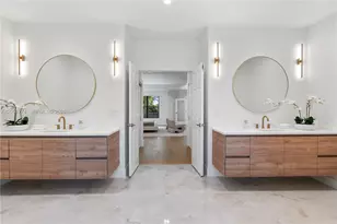 17892 Hampshire Ln, Boca Raton, FL 33498 - Photo 1