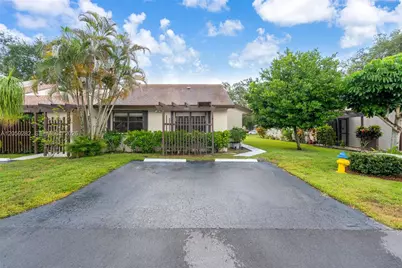 1551 NW 98th Way, Pembroke Pines, FL 33024 - Photo 1