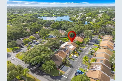 1551 NW 98th Way, Pembroke Pines, FL 33024 - Photo 33