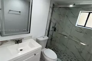 8625 NW 8th St, Miami, FL 33126 - Photo 13