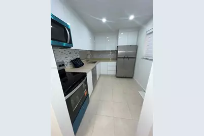 8625 NW 8th St #213, Miami, FL 33126 - Photo 3