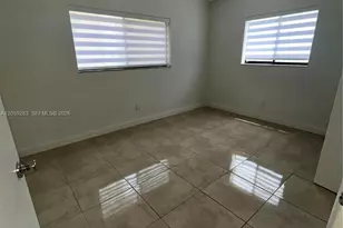 8625 NW 8th St, Miami, FL 33126 - Photo 11