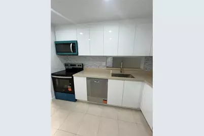 8625 NW 8th St #213, Miami, FL 33126 - Photo 5